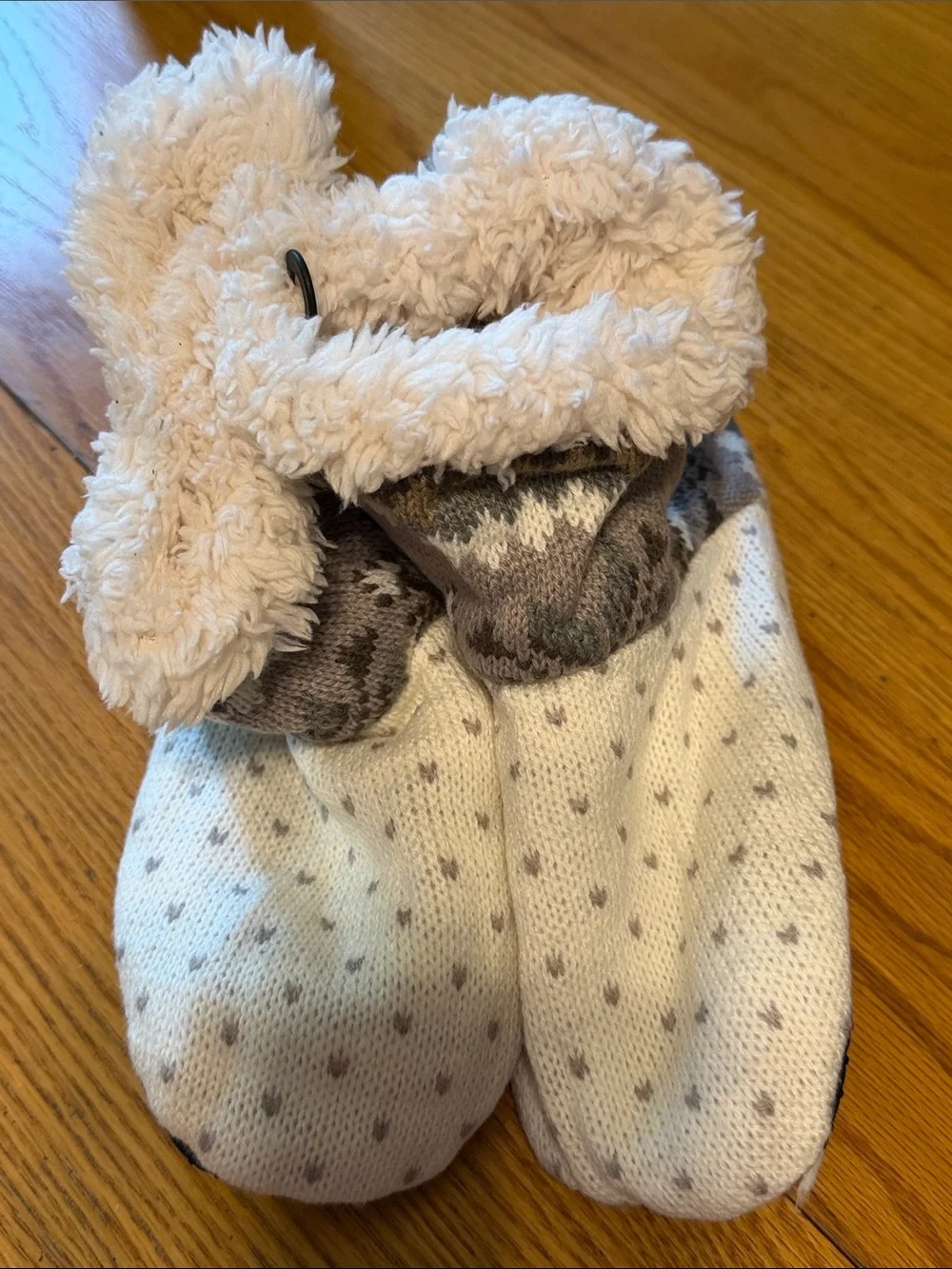 Muk Luks soft knit